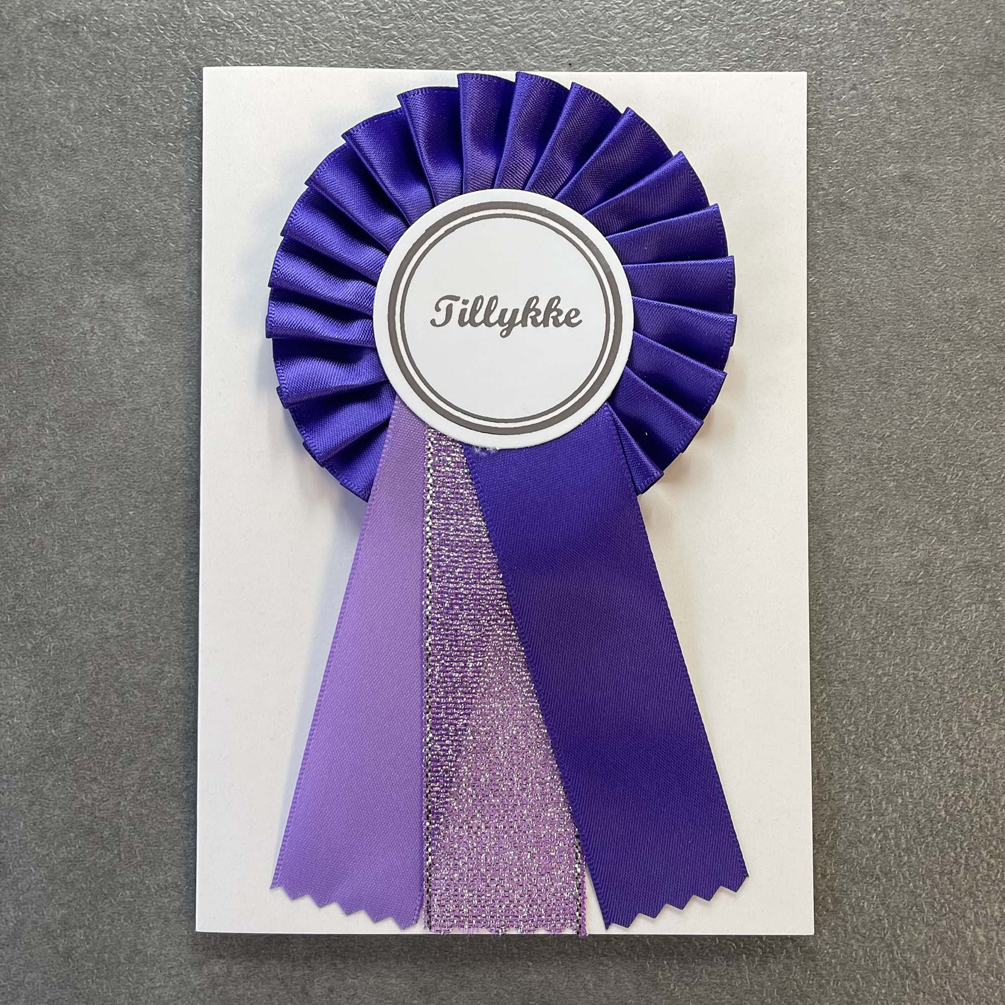 Kort m. rosette - Tillykke - Regal Purple